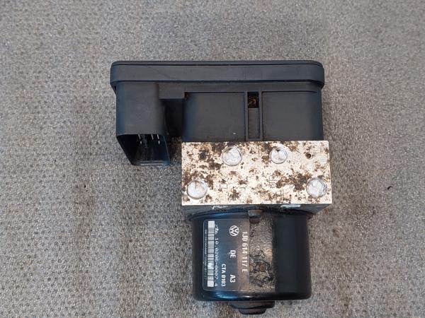 ABS VOLKSWAGEN GOLF IV (1J1) | 97 - 07 Imagem-1 ABS VOLKSWAGEN GOLF IV (1J1) | 97 - 07 Imagem-1