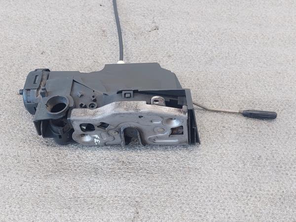Fecho Porta Frente Esq MERCEDES-BENZ A-CLASS (W168) | 97 - 05 Imagem-1 Fecho Porta Frente Esq MERCEDES-BENZ A-CLASS (W168) | 97 - 05 Imagem-1