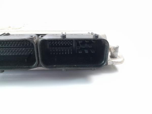 Centralina / Modulo Motor VOLKSWAGEN SHARAN (7M8, 7M9, 7M6) | 95 - 10 Imagem-3 Centralina / Modulo Motor VOLKSWAGEN SHARAN (7M8, 7M9, 7M6) | 95 - 10 Imagem-3
