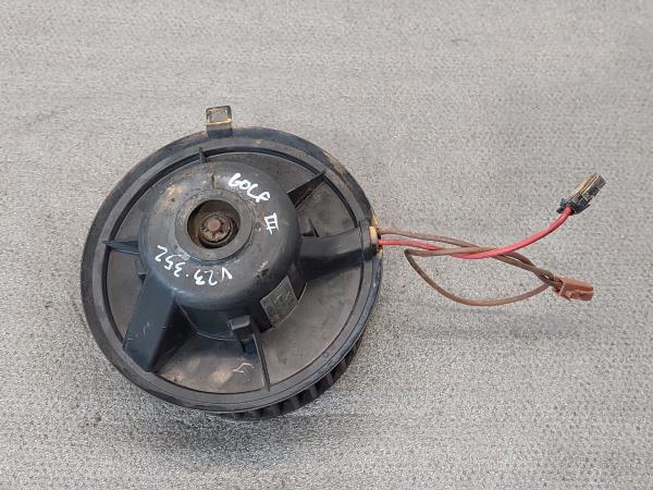 Motor Chaufagem VOLKSWAGEN GOLF III (1H1) | 91 - 98 Imagem-1 Motor Chaufagem VOLKSWAGEN GOLF III (1H1) | 91 - 98 Imagem-1