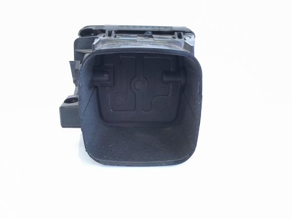 Arejador / Conduta Ar VOLKSWAGEN PASSAT (3B2) | 96 - 01 Imagem-2 Arejador / Conduta Ar VOLKSWAGEN PASSAT (3B2) | 96 - 01 Imagem-2