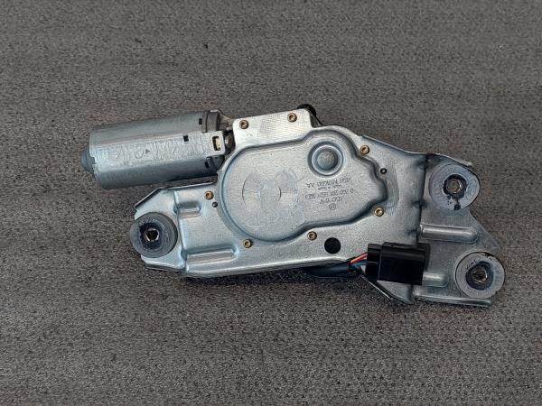 Motor Escovas / Limpa Vidros Tras FORD FOCUS Turnier (DNW) | 99 - 07 Imagem-1 Motor Escovas / Limpa Vidros Tras FORD FOCUS Turnier (DNW) | 99 - 07 Imagem-1