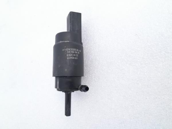 Motor Esguicho / Limpa Vidros MERCEDES-BENZ VITO / MIXTO Caixa (W639) | 03 - Imagem-1 Motor Esguicho / Limpa Vidros MERCEDES-BENZ VITO / MIXTO Caixa (W639) | 03 - Imagem-1