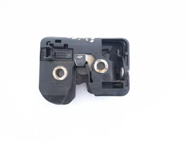 Fecho Tampa Mala SEAT IBIZA II (6K1) | 93 - 02