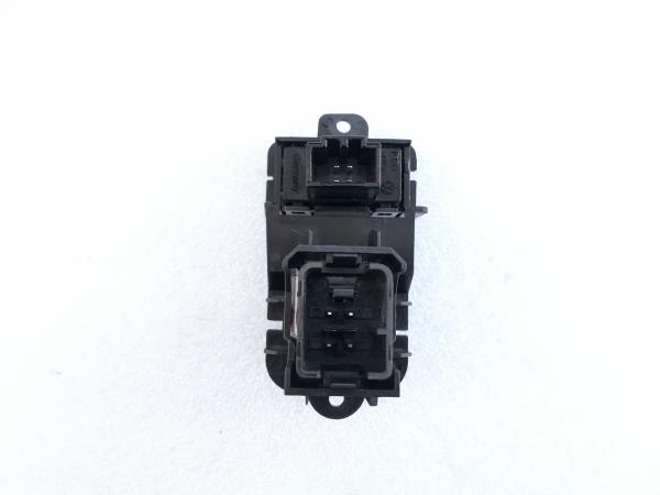 Interruptor / Botao (4 Piscas) SEAT LEON (1P1) | 05 - 13 Imagem-1 Interruptor / Botao (4 Piscas) SEAT LEON (1P1) | 05 - 13 Imagem-1