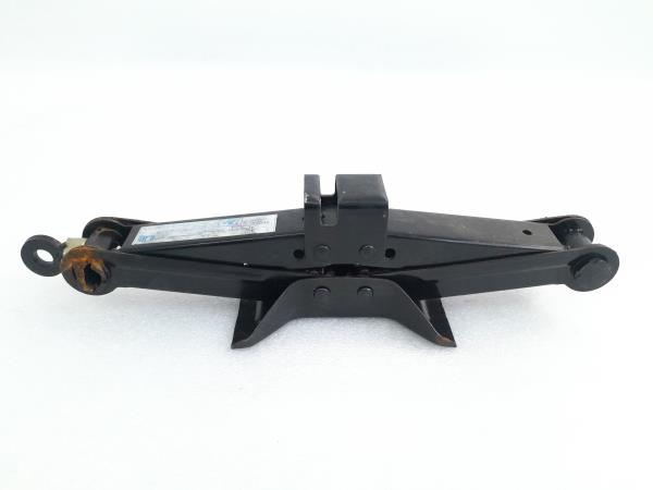 Kit Pneu Suplente / Macaco MAZDA 3 (BK) | 03 - 09