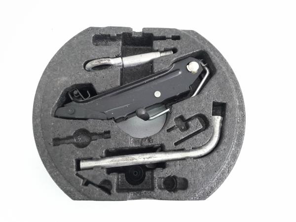 Kit Pneu Suplente / Macaco SEAT LEON (1P1) | 05 - 13
