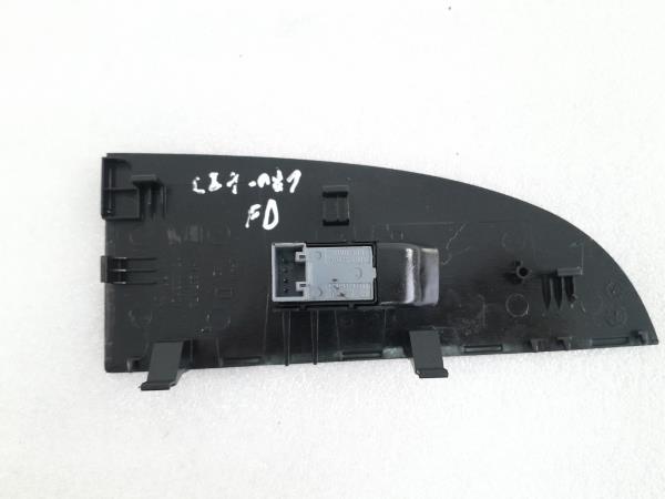Comando/Interrutor/Botao Vidro Frente Dto SEAT LEON (1P1) | 05 - 13 Imagem-1 Comando/Interrutor/Botao Vidro Frente Dto SEAT LEON (1P1) | 05 - 13 Imagem-1