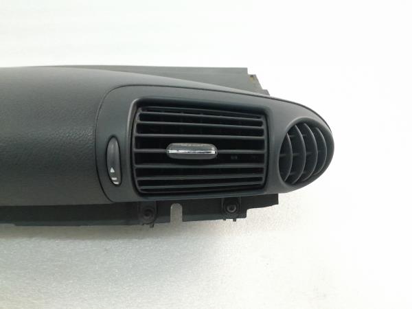 Tablier MERCEDES-BENZ C-CLASS (W203) | 00 - 07 Imagem-1 Tablier MERCEDES-BENZ C-CLASS (W203) | 00 - 07 Imagem-1