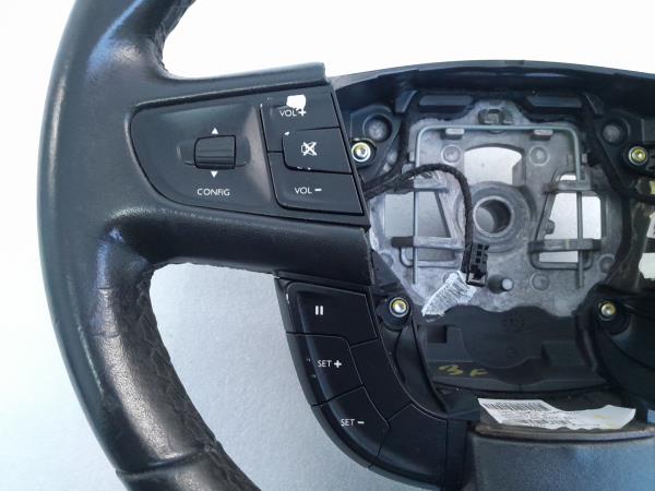 Volante PEUGEOT 508 SW I (8E_) | 10 - 18 Imagem-4 Volante PEUGEOT 508 SW I (8E_) | 10 - 18 Imagem-4