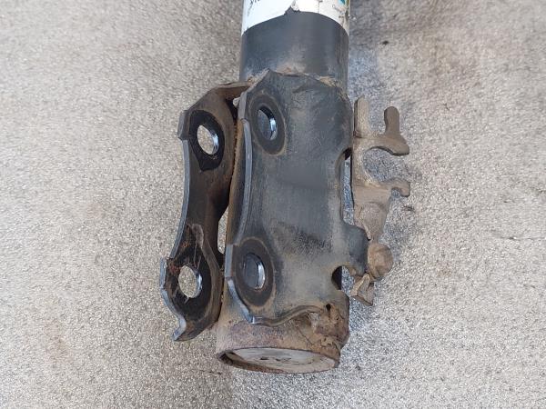 Amortecedor Suspensao Frente Dto VOLKSWAGEN GOLF III (1H1) | 91 - 98 Imagem-4 Amortecedor Suspensao Frente Dto VOLKSWAGEN GOLF III (1H1) | 91 - 98 Imagem-4