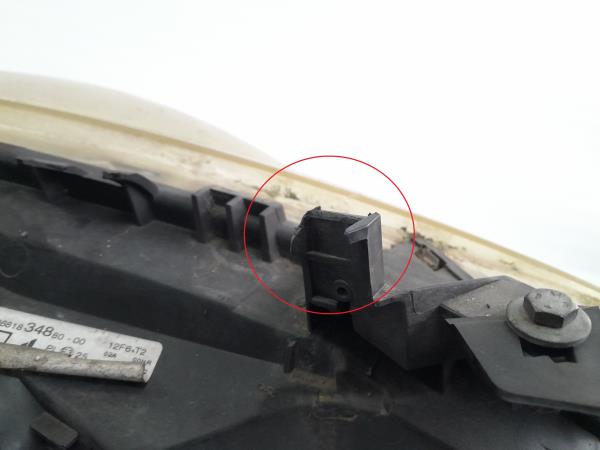 Otica / Farol Esq PEUGEOT 307 SW (3H) | 02 - 09 Imagem-5 Otica / Farol Esq PEUGEOT 307 SW (3H) | 02 - 09 Imagem-5