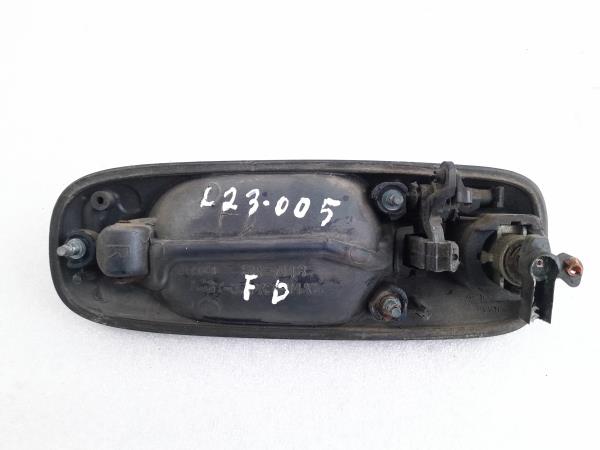 Puxador Exterior Frente Dto CHRYSLER VOYAGER III (RG, RS) | 99 - 08 Imagem-2 Puxador Exterior Frente Dto CHRYSLER VOYAGER III (RG, RS) | 99 - 08 Imagem-2