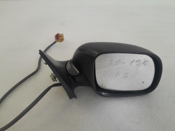 Espelho Retrovisor Dto SKODA FABIA I (6Y2) | 99 - 08 Imagem-1 Espelho Retrovisor Dto SKODA FABIA I (6Y2) | 99 - 08 Imagem-1
