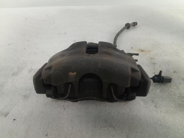 Pinça Travao Frente Dto AUDI A4 (8EC, B7) | 04 - 08