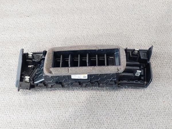Arejador / Conduta Ar VOLKSWAGEN GOLF VIII (CD1) | 19 - Imagem-3 Arejador / Conduta Ar VOLKSWAGEN GOLF VIII (CD1) | 19 - Imagem-3