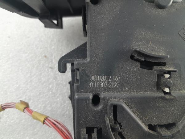 Comutador / Manete (Luzes/Piscas/Escovas/Fita) RENAULT CLIO III (BR0/1, CR0/1) | 05 - Imagem-3 Comutador / Manete (Luzes/Piscas/Escovas/Fita) RENAULT CLIO III (BR0/1, CR0/1) | 05 - Imagem-3