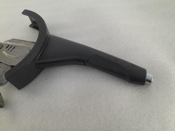 Travao Mao SEAT IBIZA IV SPORTCOUPE (6J1, 6P5) | 08 - 18 Imagem-1 Travao Mao SEAT IBIZA IV SPORTCOUPE (6J1, 6P5) | 08 - 18 Imagem-1