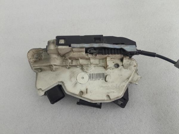 Fecho Porta Frente Esq SEAT IBIZA IV SPORTCOUPE (6J1, 6P5) | 08 - 18 Imagem-2 Fecho Porta Frente Esq SEAT IBIZA IV SPORTCOUPE (6J1, 6P5) | 08 - 18 Imagem-2