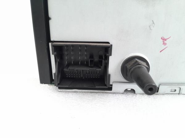 Auto Radio FORD MONDEO III (B5Y) | 00 - 07 Imagem-2 Auto Radio FORD MONDEO III (B5Y) | 00 - 07 Imagem-2
