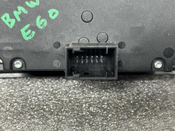 Comutador Luzes / Interrutor BMW 5 (E60) | 01 - 10 Imagem-1 Comutador Luzes / Interrutor BMW 5 (E60) | 01 - 10 Imagem-1