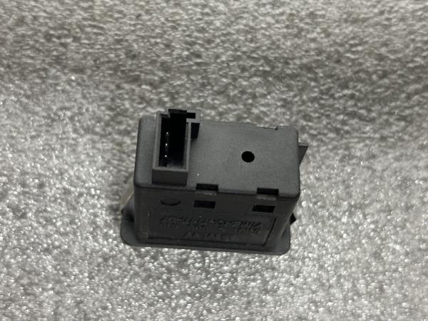Interruptor / Botao MINI MINI (R50, R53) | 01 - 06 Imagem-1 Interruptor / Botao MINI MINI (R50, R53) | 01 - 06 Imagem-1