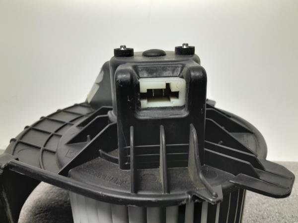 Motor Chaufagem RENAULT KANGOO / GRAND KANGOO (KW0/1_) | 08 - Imagem-2 Motor Chaufagem RENAULT KANGOO / GRAND KANGOO (KW0/1_) | 08 - Imagem-2