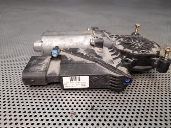 Motor Elevador Porta Tras Esq MERCEDES-BENZ A-CLASS (W168) | 97 - 05 Imagem-1 Motor Elevador Porta Tras Esq MERCEDES-BENZ A-CLASS (W168) | 97 - 05 Imagem-1