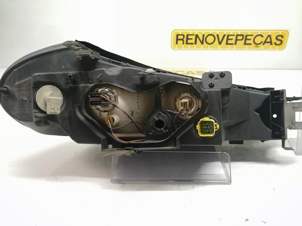 Otica / Farol Esq FORD MONDEO II (BAP) | 96 - 00 Imagem-1 Otica / Farol Esq FORD MONDEO II (BAP) | 96 - 00 Imagem-1