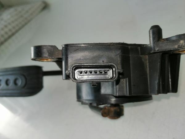 Pedal Acelerador Eletrico NISSAN MICRA III (K12) | 02 - 10 Imagem-2 Pedal Acelerador Eletrico NISSAN MICRA III (K12) | 02 - 10 Imagem-2