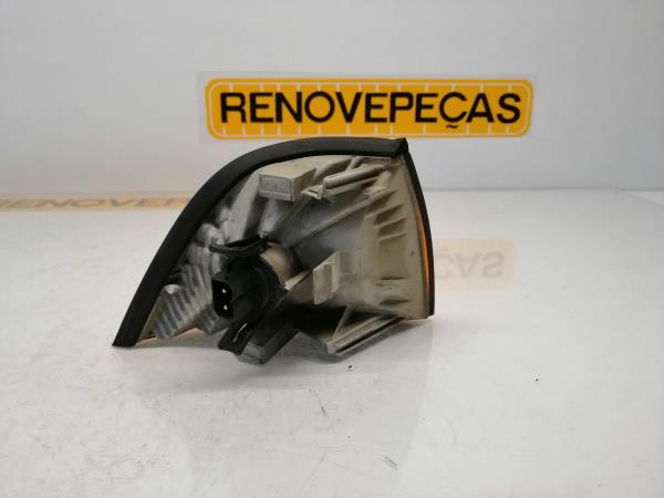 Farolim Pisca Frente Esq BMW 3 (E36) | 90 - 98 Imagem-1 Farolim Pisca Frente Esq BMW 3 (E36) | 90 - 98 Imagem-1