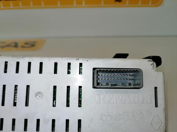 Display RENAULT LAGUNA III (BT0/1) | 07 - 15 Imagem-2 Display RENAULT LAGUNA III (BT0/1) | 07 - 15 Imagem-2