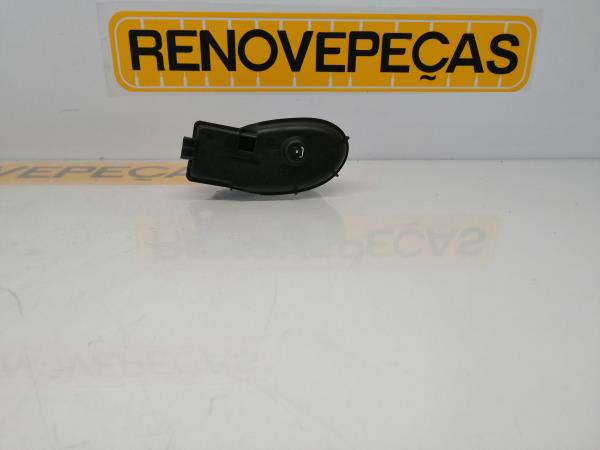 Puxador Interior Frente Dto FORD FOCUS (DAW, DBW) | 98 - 09 Imagem-2 Puxador Interior Frente Dto FORD FOCUS (DAW, DBW) | 98 - 09 Imagem-2