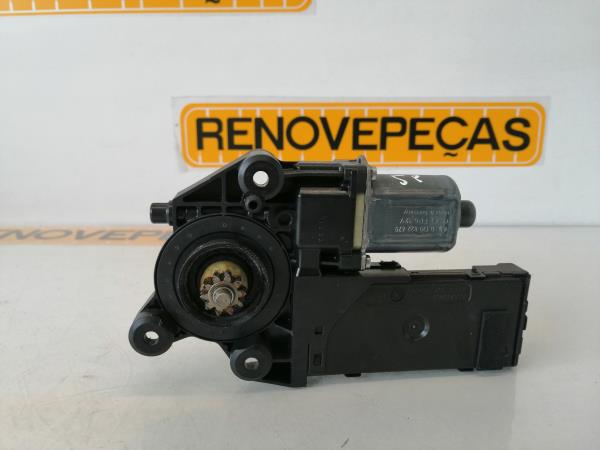 Motor Elevador Porta Frente Esq RENAULT MEGANE III Hatchback (BZ0/1_) | 08 - Imagem-2 Motor Elevador Porta Frente Esq RENAULT MEGANE III Hatchback (BZ0/1_) | 08 - Imagem-2