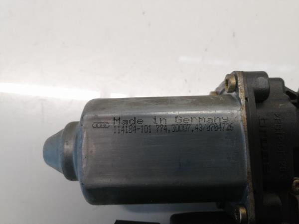 Motor Elevador Porta Frente Dto AUDI A4 (8D2, B5) | 94 - 01 Imagem-3 Motor Elevador Porta Frente Dto AUDI A4 (8D2, B5) | 94 - 01 Imagem-3