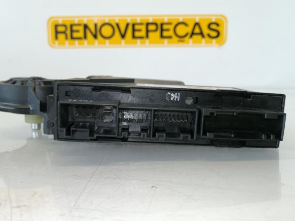 Motor Elevador Porta Tras Dto AUDI A4 (8E2, B6) | 00 - 05 Imagem-3 Motor Elevador Porta Tras Dto AUDI A4 (8E2, B6) | 00 - 05 Imagem-3
