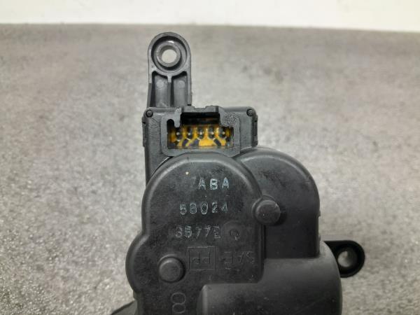 Motor Comportas Chaufagem CHRYSLER VOYAGER III (RG, RS) | 99 - 08 Imagem-2 Motor Comportas Chaufagem CHRYSLER VOYAGER III (RG, RS) | 99 - 08 Imagem-2