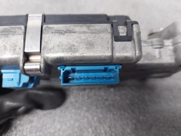 Motor Teto Abrir AUDI A4 (8D2, B5) | 94 - 01 Imagem-3 Motor Teto Abrir AUDI A4 (8D2, B5) | 94 - 01 Imagem-3