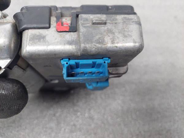 Motor Teto Abrir AUDI A4 (8D2, B5) | 94 - 01 Imagem-4 Motor Teto Abrir AUDI A4 (8D2, B5) | 94 - 01 Imagem-4
