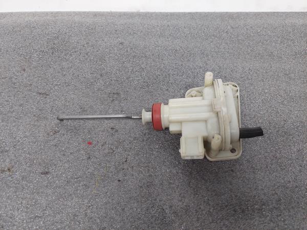 Motor Fecho Central AUDI 80 (8C2, B4) | 91 - 95 Imagem-1 Motor Fecho Central AUDI 80 (8C2, B4) | 91 - 95 Imagem-1