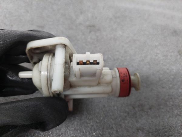 Motor Fecho Central AUDI 80 (8C2, B4) | 91 - 95 Imagem-2 Motor Fecho Central AUDI 80 (8C2, B4) | 91 - 95 Imagem-2