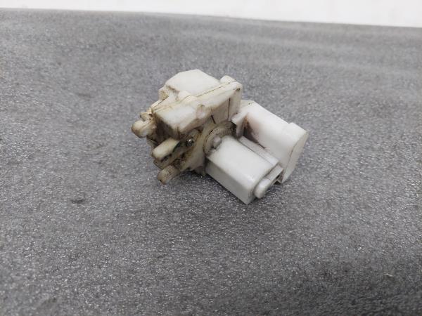 Motor Fecho Central FIAT PUNTO (188_) | 99 - 12 Imagem-2 Motor Fecho Central FIAT PUNTO (188_) | 99 - 12 Imagem-2