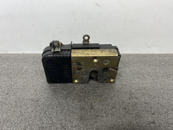 Fecho Porta Frente Dto CITROEN XANTIA (X1_, X2_) | 93 - 03 Imagem-1 Fecho Porta Frente Dto CITROEN XANTIA (X1_, X2_) | 93 - 03 Imagem-1