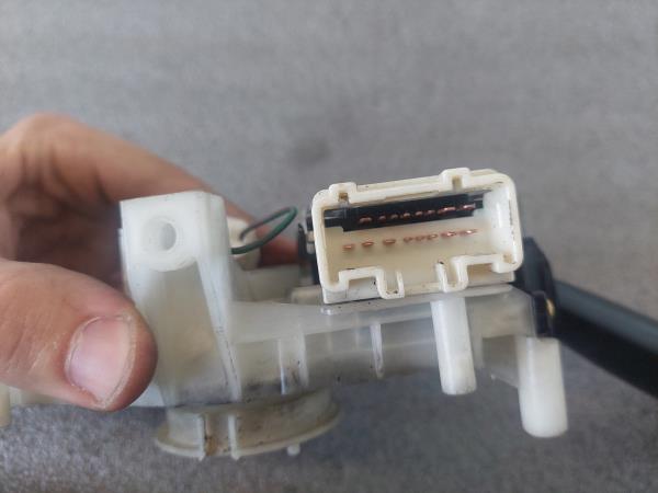Comutador / Manete (Luzes/Piscas/Escovas/Fita) TOYOTA COROLLA (_E11_) | 95 - 02 Imagem-3 Comutador / Manete (Luzes/Piscas/Escovas/Fita) TOYOTA COROLLA (_E11_) | 95 - 02 Imagem-3