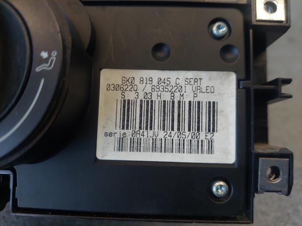 Comando Chaufagem SEAT IBIZA III (6K1) | 99 - 02 Imagem-2 Comando Chaufagem SEAT IBIZA III (6K1) | 99 - 02 Imagem-2