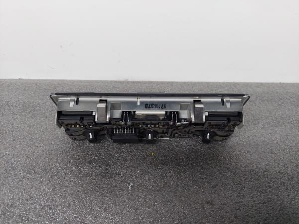 Plafonier BMW X5 (E53) | 00 - 06 Imagem-2 Plafonier BMW X5 (E53) | 00 - 06 Imagem-2