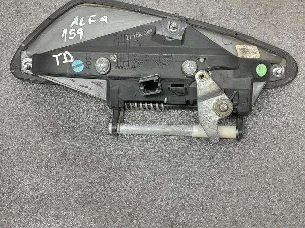 Puxador Exterior Tras Dto ALFA ROMEO 159 Sportwagon (939_) | 05 - 12 Imagem-2 Puxador Exterior Tras Dto ALFA ROMEO 159 Sportwagon (939_) | 05 - 12 Imagem-2