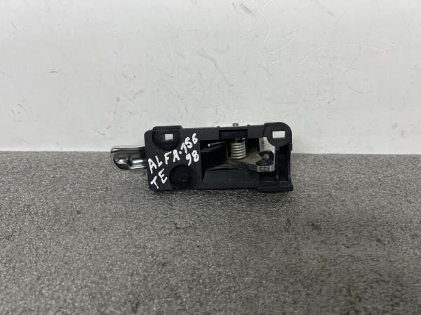 Puxador Interior Tras Esq ALFA ROMEO 156 (932_) | 97 - 05 Imagem-2 Puxador Interior Tras Esq ALFA ROMEO 156 (932_) | 97 - 05 Imagem-2
