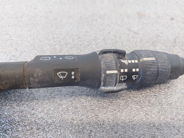 Comutador / Manete (Luzes/Piscas/Escovas/Fita) FIAT TIPO (160_) | 87 - 97 Imagem-1 Comutador / Manete (Luzes/Piscas/Escovas/Fita) FIAT TIPO (160_) | 87 - 97 Imagem-1