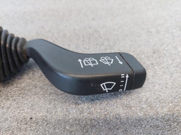 Comutador / Manete (Luzes/Piscas/Escovas/Fita) OPEL CORSA C (X01) | 00 - 09 Imagem-1 Comutador / Manete (Luzes/Piscas/Escovas/Fita) OPEL CORSA C (X01) | 00 - 09 Imagem-1
